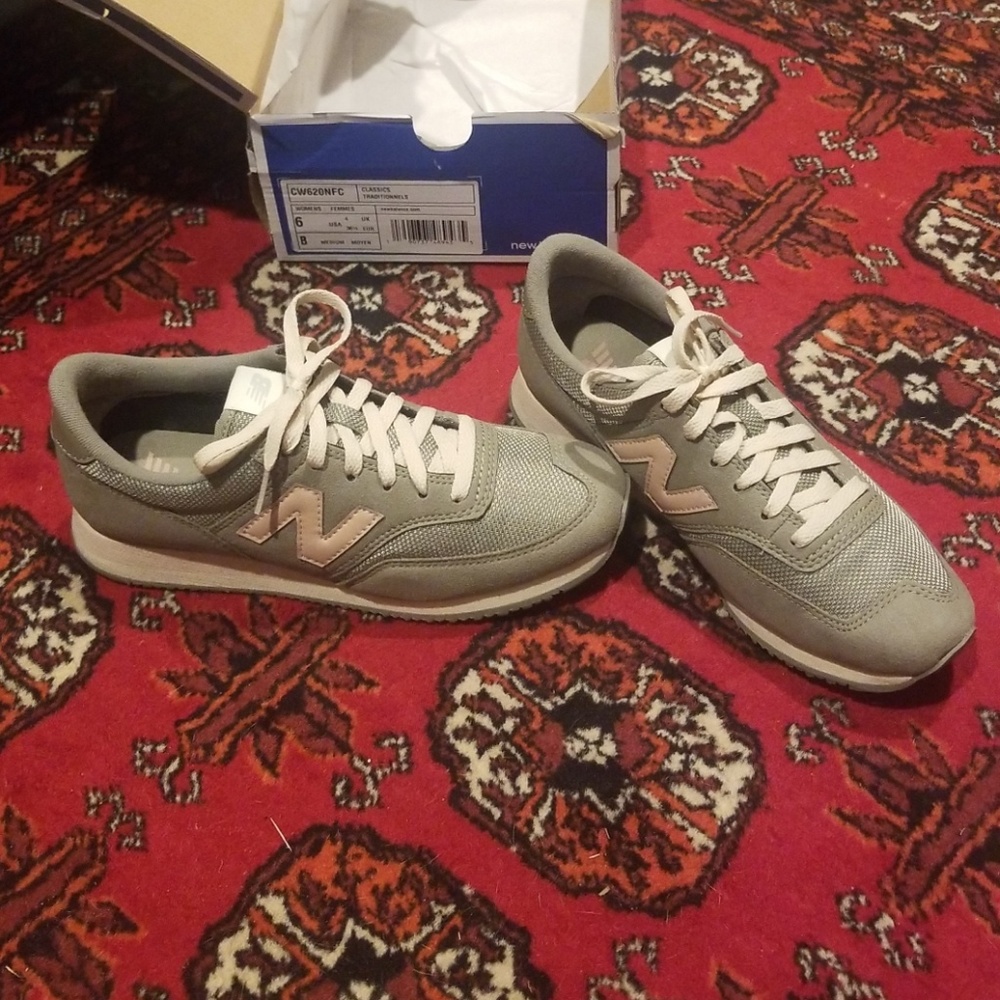 New Balance Classics